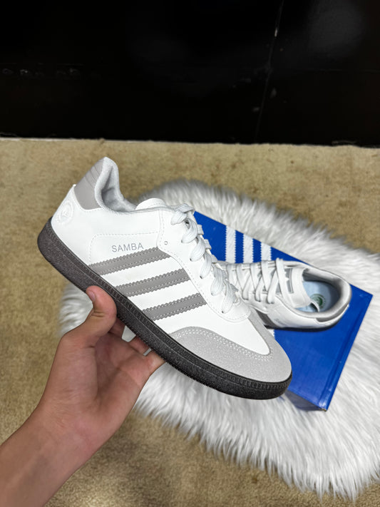 Mens samba sneaker