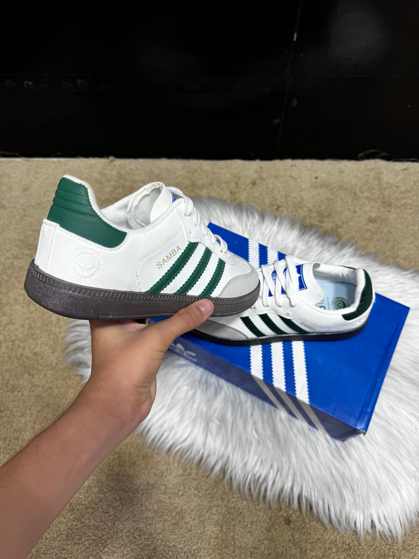 Apex-Samba sneaker