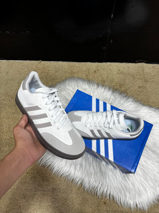 Mens samba sneaker